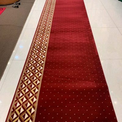karpet-masjid-qatar-merah-e1605795667259